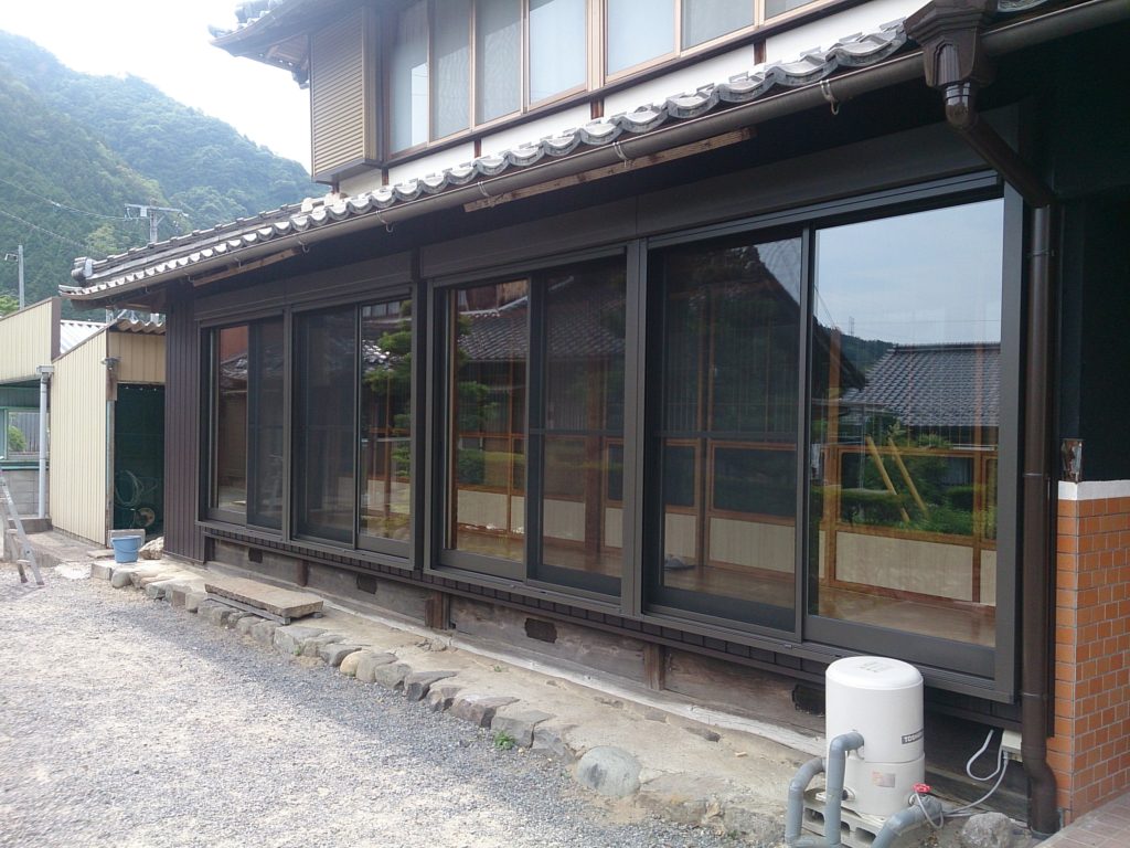 src0